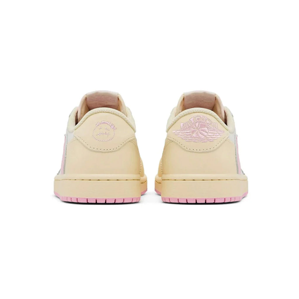 Travis Scott x Air Jordan 1 Retro Low OG SP 'Shy Pink'